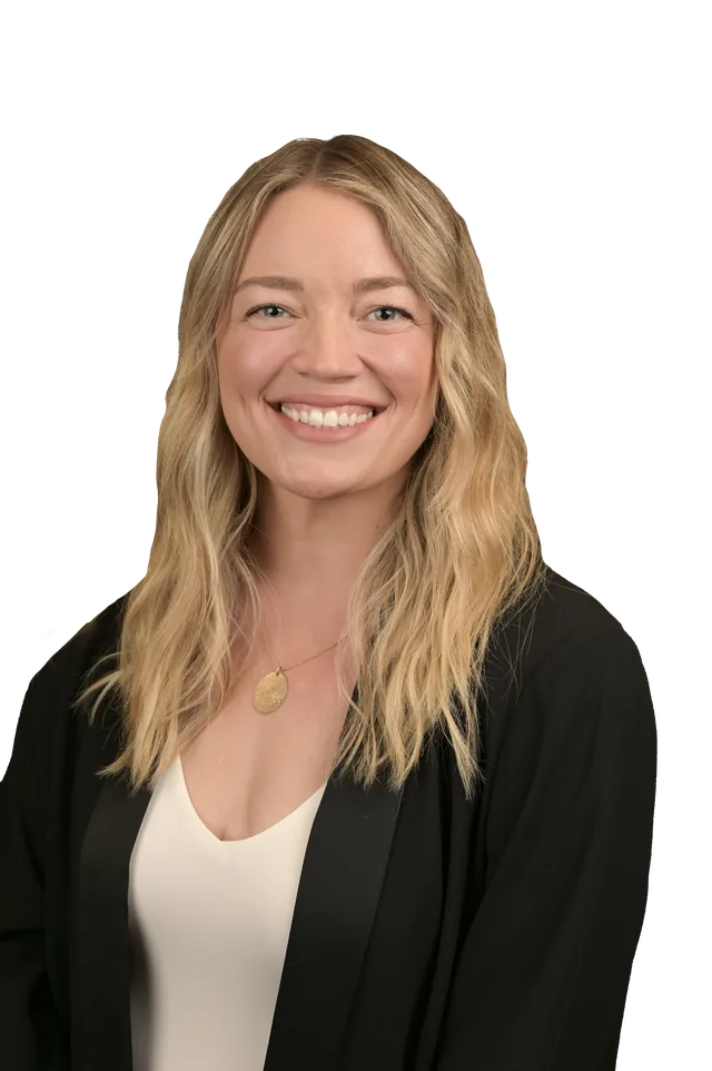 Headshot of Heather